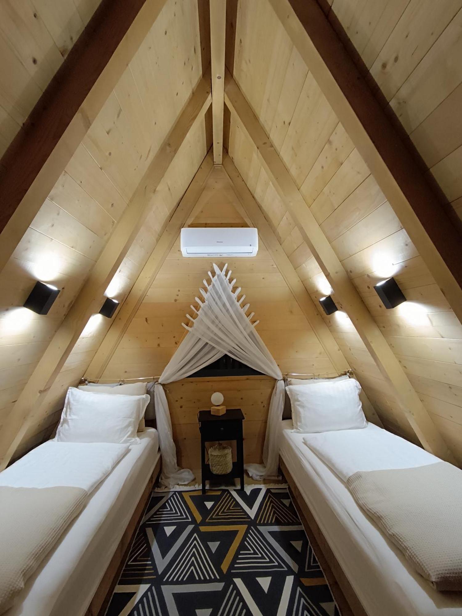 Stone - Luna Chalet